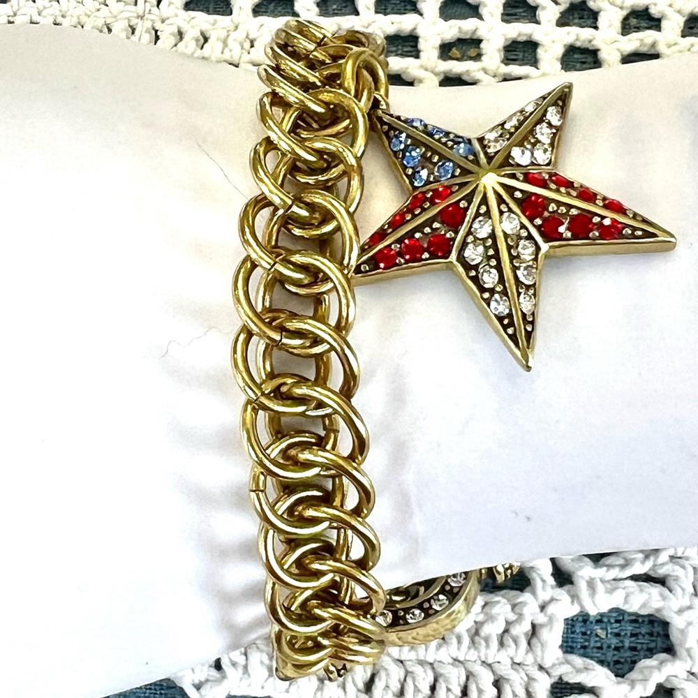 Heidi Daus 🆕 USA 🇺🇸 Patriotic bracelet Semiquincentennial celebration ready!